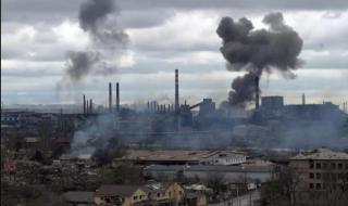 亚速钢铁厂有中国宝钢大吗 亚速钢铁厂内还有谁